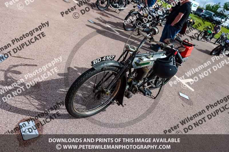 Vintage motorcycle club;eventdigitalimages;no limits trackdays;peter wileman photography;vintage motocycles;vmcc banbury run photographs